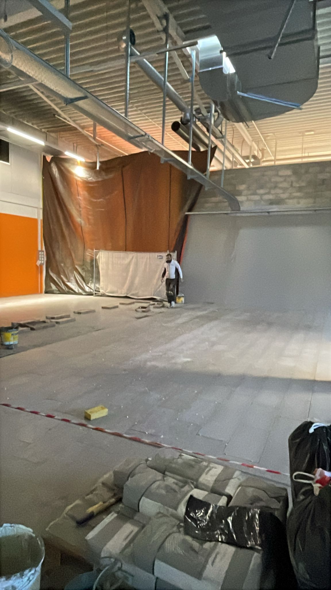 Renovation commerciale Migros/OBI Renens par BNG Renovation